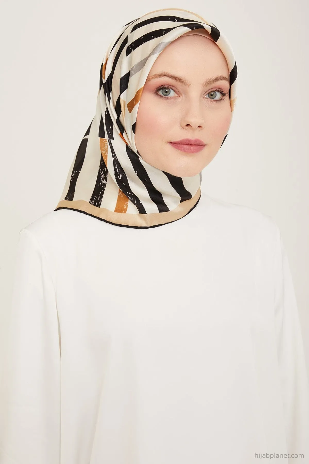 Armine Geometric Silk Scarf #84