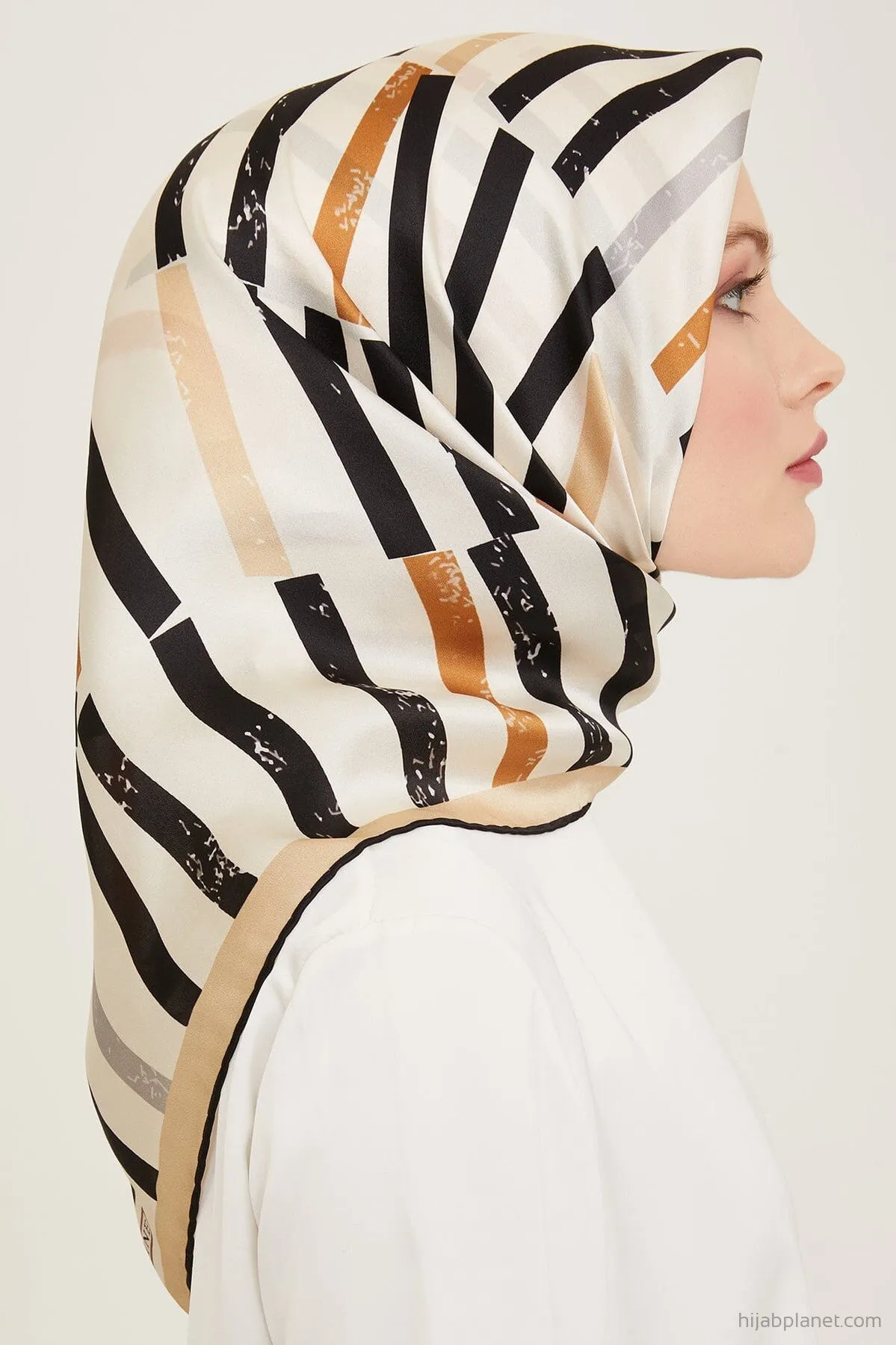 Armine Geometric Silk Scarf #84
