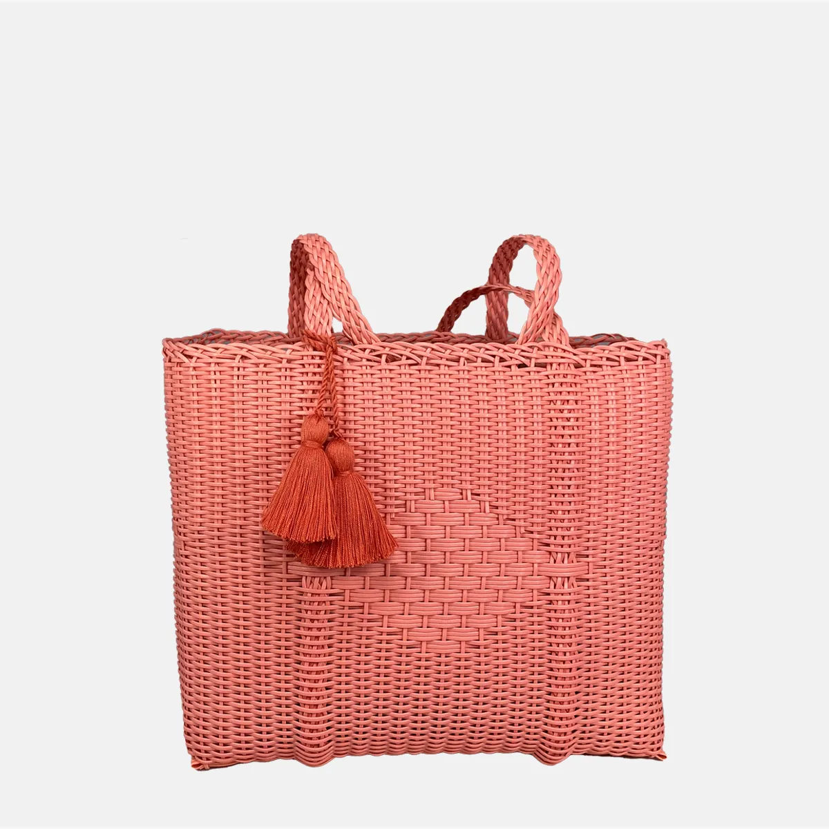 cesta tote ~ medium ~ solid ~ unlined