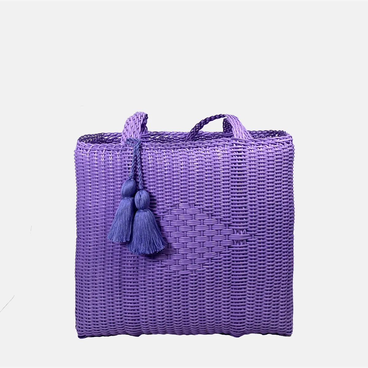 cesta tote ~ medium ~ solid ~ unlined