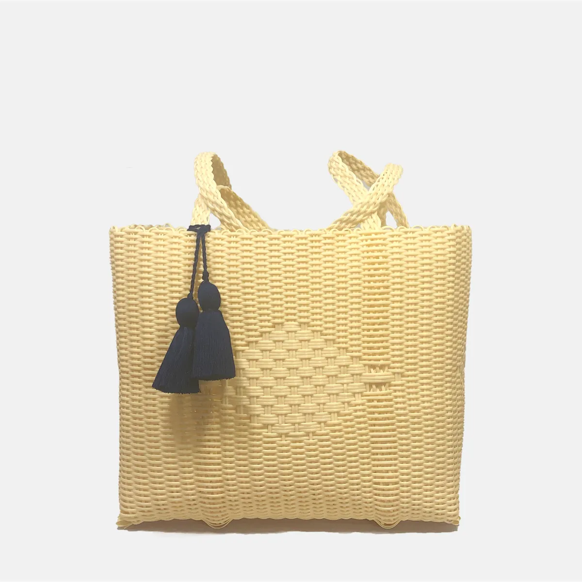 cesta tote ~ medium ~ solid ~ unlined