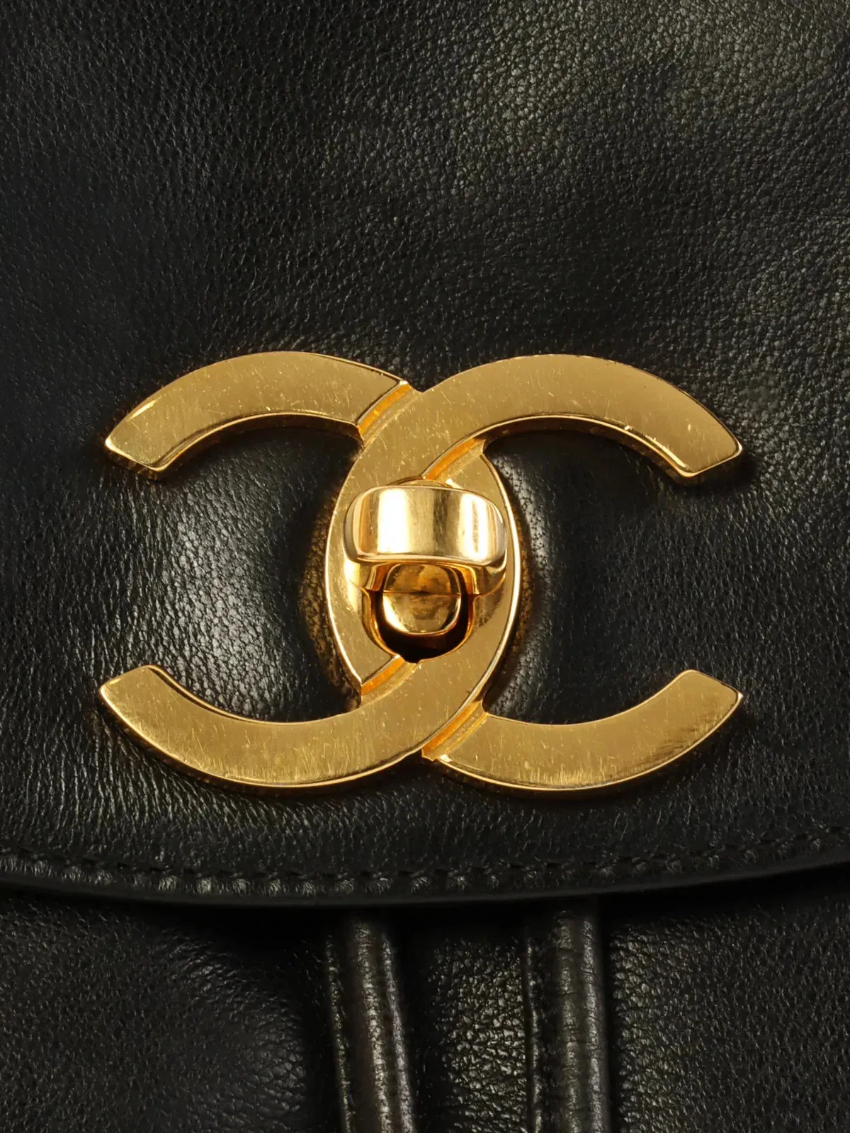 CHANEL Around 1995 Made Turn-Lock Mini Drawstring Shoulder Bag With Pouch Black