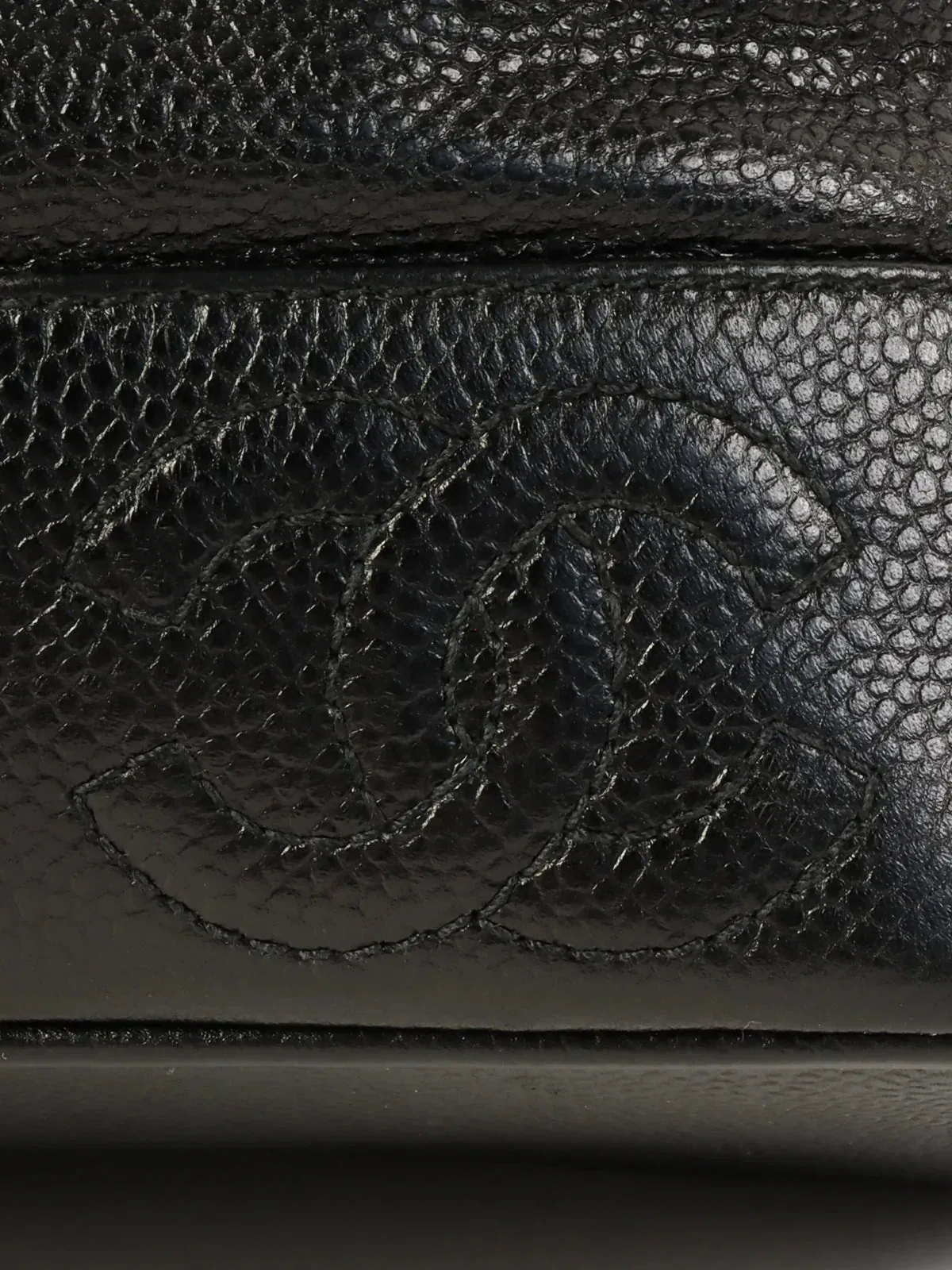 CHANEL Around 1997 Made Caviar Skin Cc Mark Stitch Drawstring Shoulder Bag Black