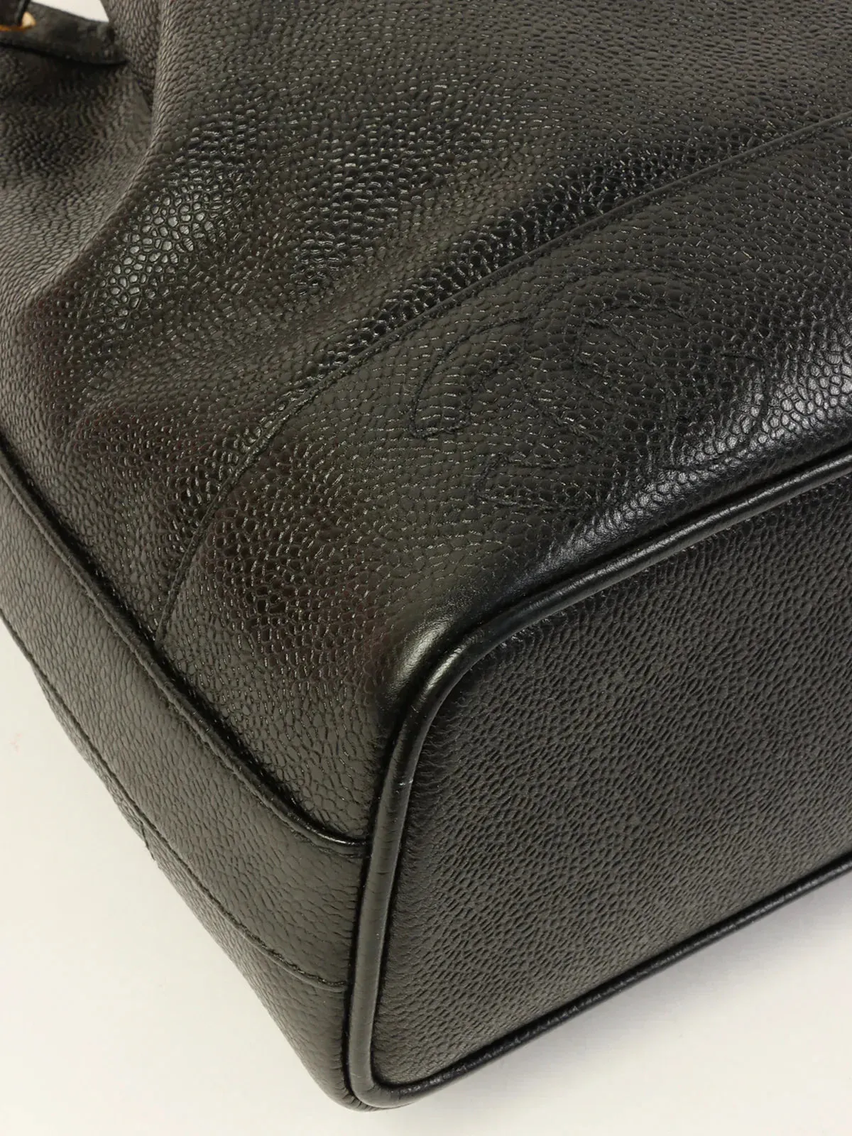 CHANEL Around 1997 Made Caviar Skin Cc Mark Stitch Drawstring Shoulder Bag Black