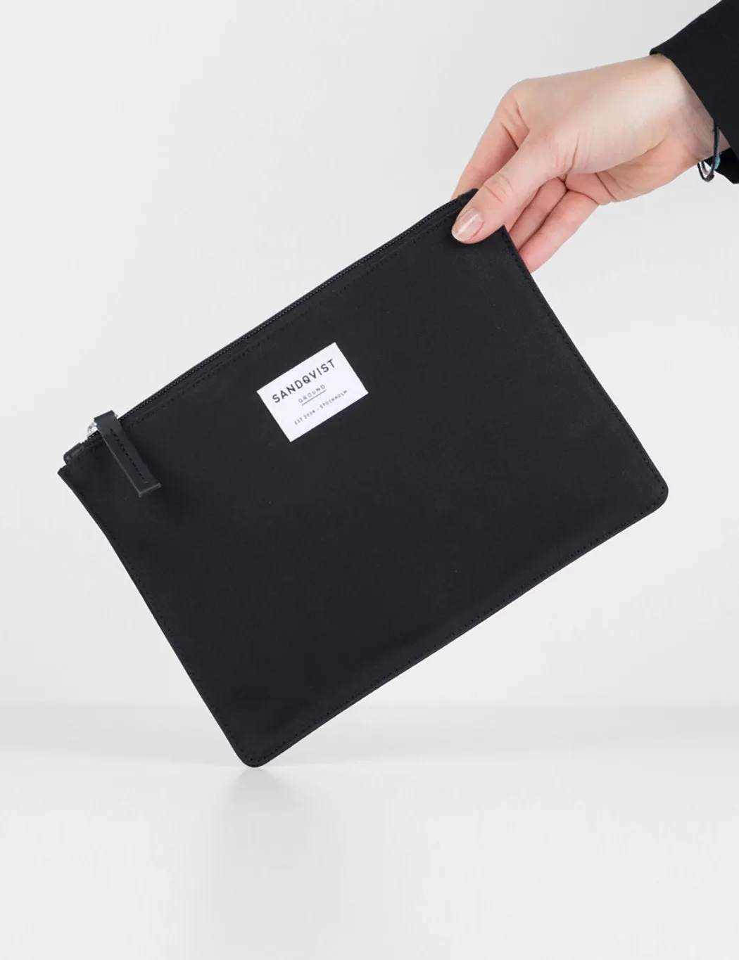 Sandqvist Ture Pouch (Medium) - Black