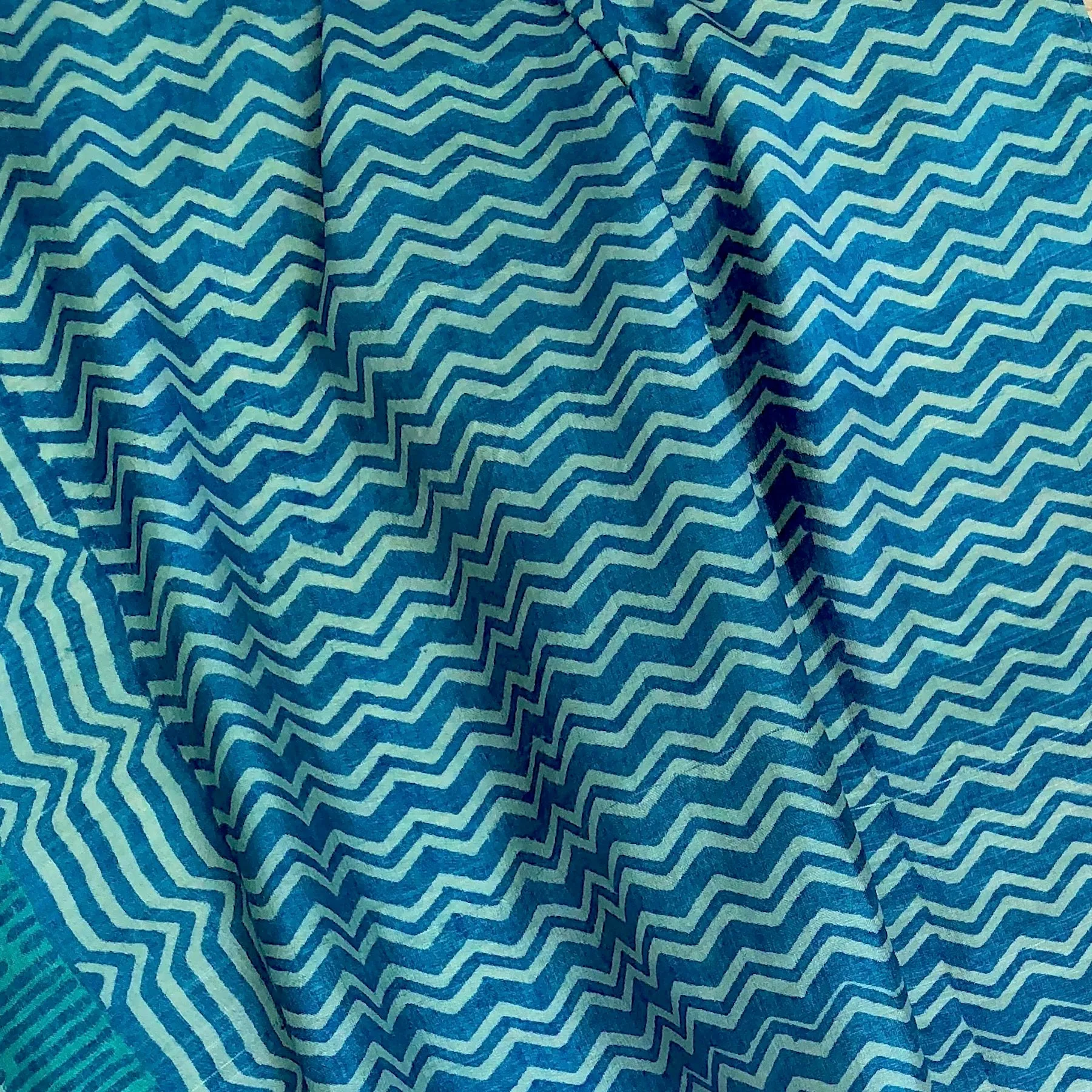 Silk sari scarf with Chevron design - Sea green