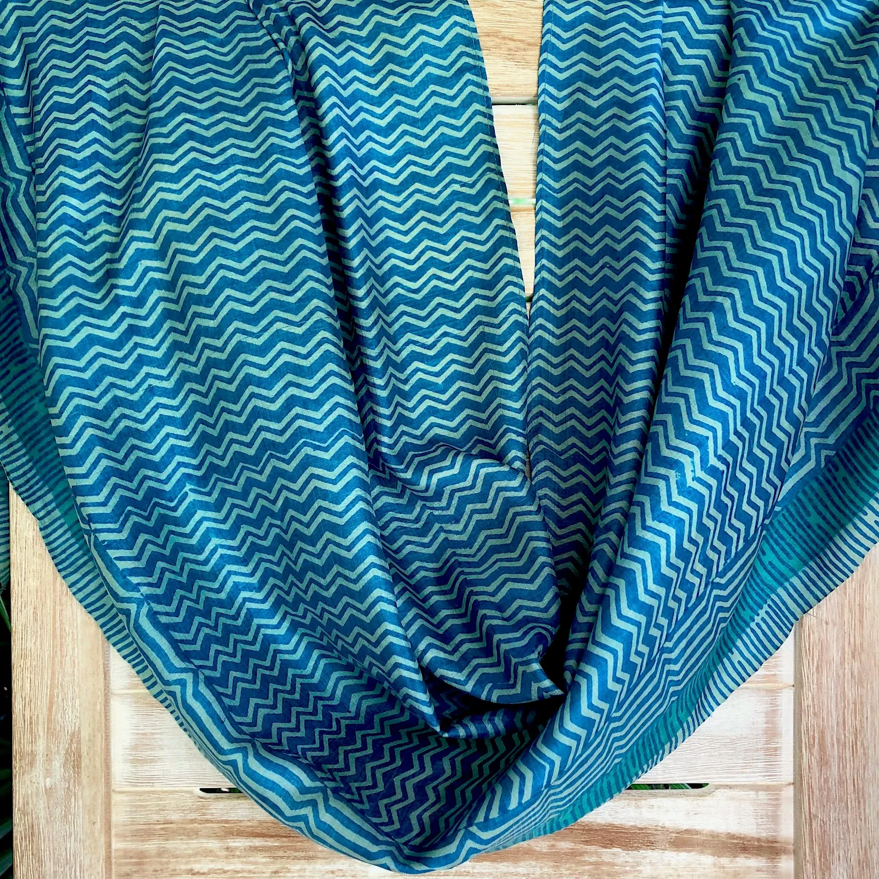 Silk sari scarf with Chevron design - Sea green