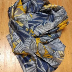 SILK SCARF LEAFY PALM