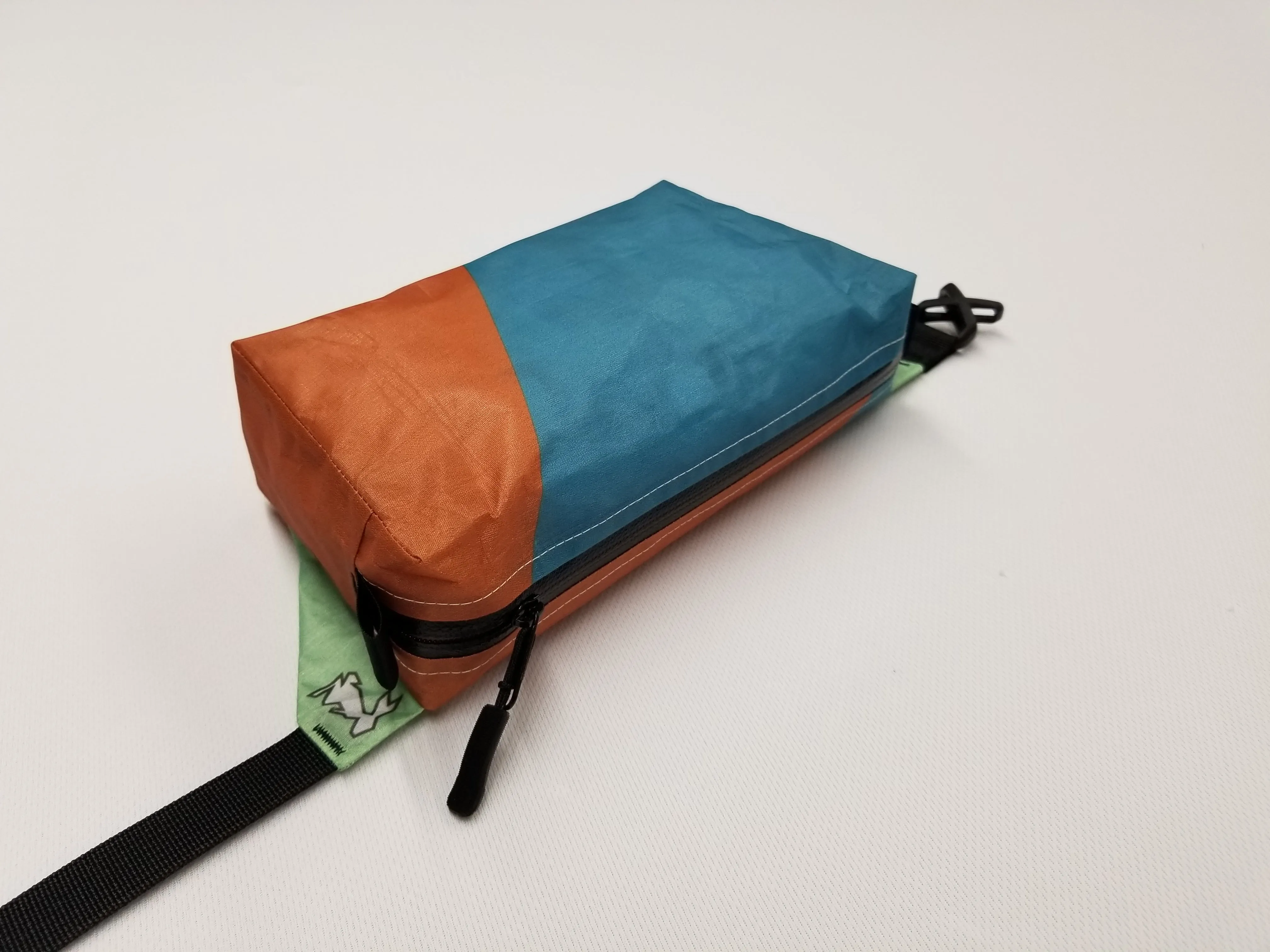 The Ultralight Fanny Pack "Rusty Mint"